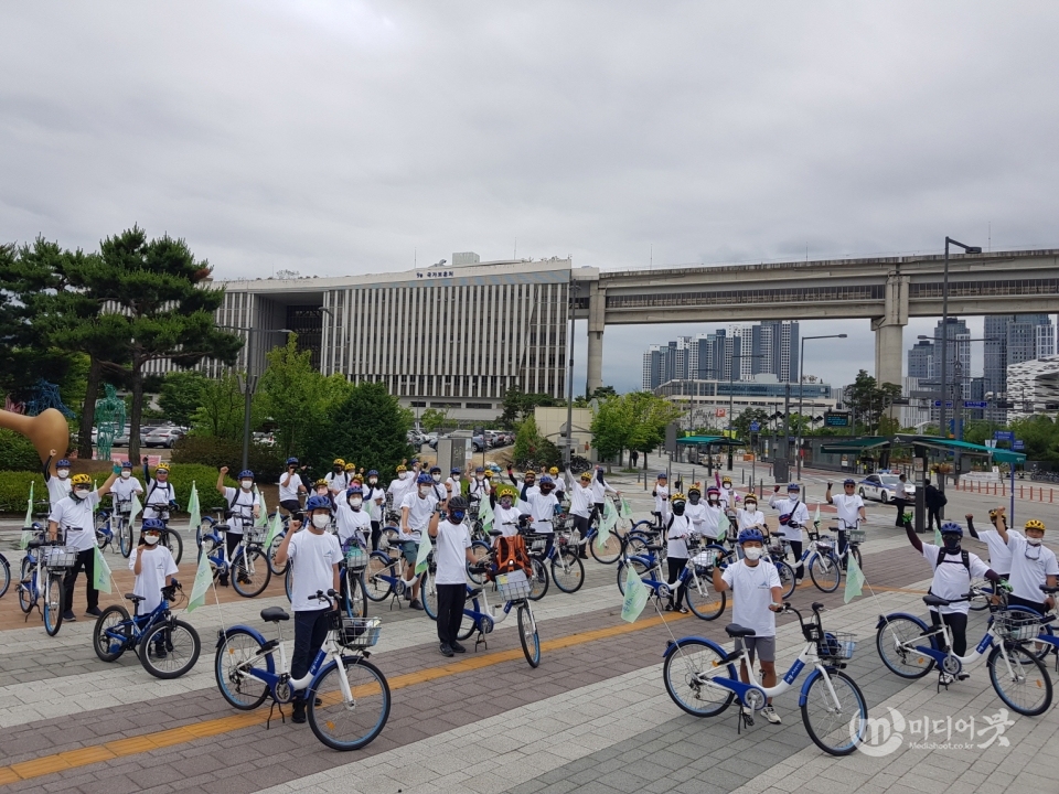 7일 세종호수공원 일원에서 개최된 ‘세종 자전거 대행진 어울림 행사’. 세종시 제공